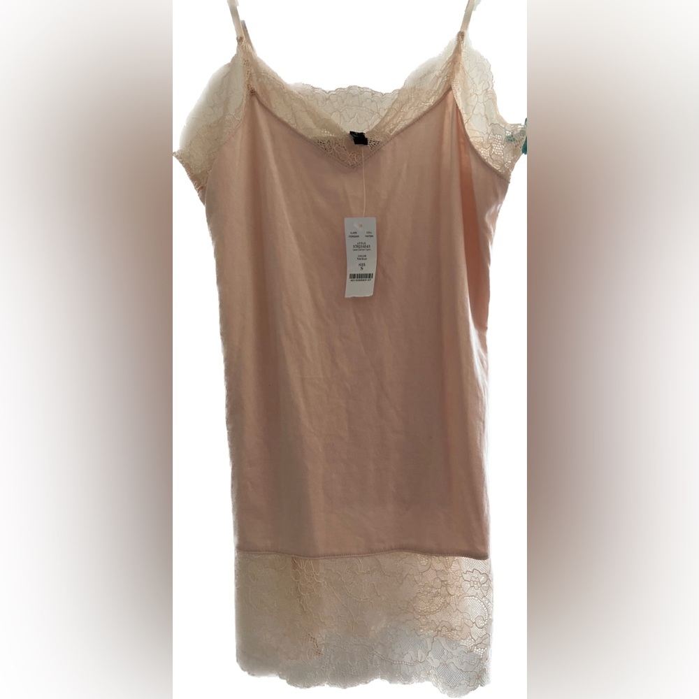 Peach/nude colored tank